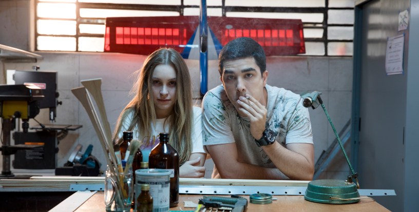 A menina que matou os pais