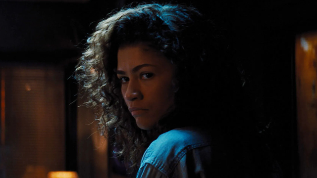 Crítica | Euphoria Temporada 3 entrega um retrato cruel de uma sociedade perdida entre vícios, aparências e frustrações